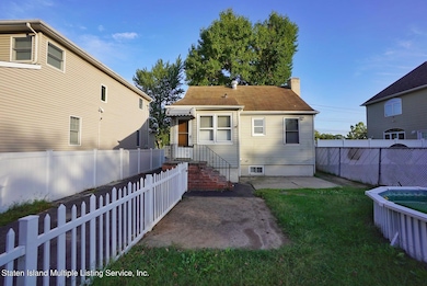 173 10th St, Staten Island, NY 10306 - photo 7