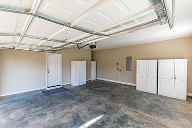12-Garage - Interior