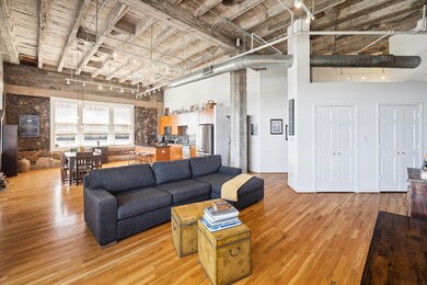 This unit begs for art and entertaining.  Open flo