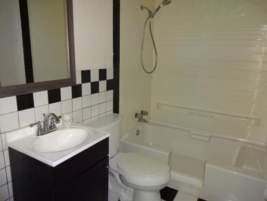 3611 Colfax St, Gary, IN 46408 - photo 5