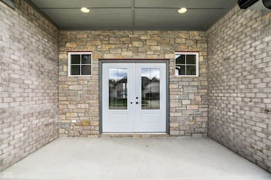 6559 Stone Pointe Way, Indianapolis, IN 46237 - photo 3