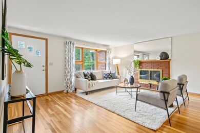 73 Hickory Rd, Sudbury, MA 01776 - photo 4