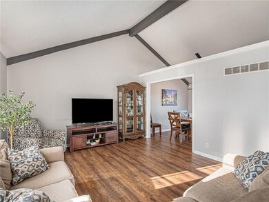 4916 Rosehill Dr, Shawnee, KS 66216 - photo 5