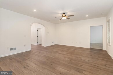 83 Stoners Cir, Littlestown, PA 17340 - photo 6