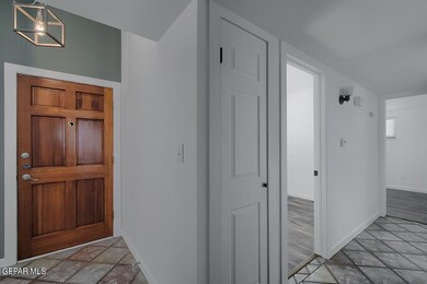 10488 Chinaberry Dr, El Paso, TX 79925 - photo 4