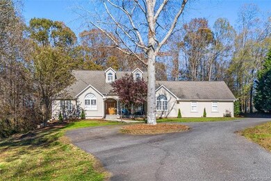 250 Farmwood Dr, Statesville, NC 28625 - photo 2