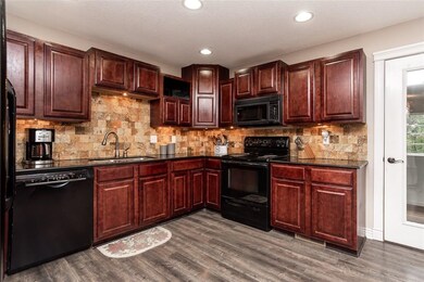 16 Ciemny Ln, Bella Vista, AR 72715 - photo 4