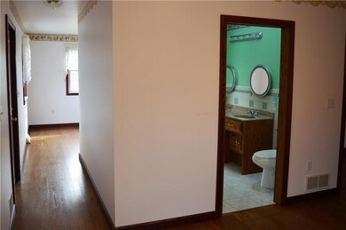 Hall from Part 1 to Part 2 of Master/In Law Suite 
