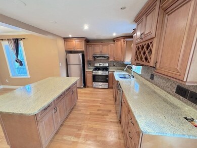 848 Main St unit 1, Winchester, MA 01890 - photo 4