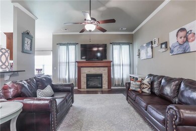 2429 NW 174th St, Edmond, OK 73012 - photo 3