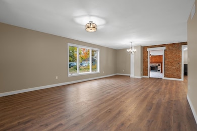 614 Walnut St, Three Rivers, MI 49093 - photo 6