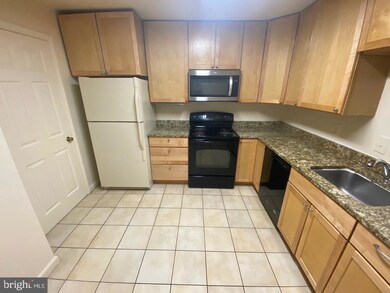 5801 Tudor Ln, Rockville, MD 20852 - photo 5