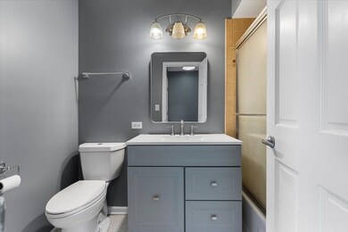 Sheridan Point Condominiums unit 503, Chicago, IL 60660 - photo 5