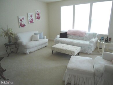 456 Saddlery Dr, Perkasie, PA 18944 - photo 4