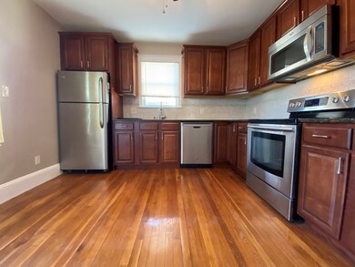 37 Leach St unit 1R, Salem, MA 01970 - photo 3