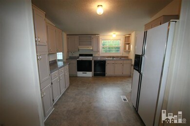 104 Jordan Rae Ln, Rocky Point, NC 28457 - photo 4