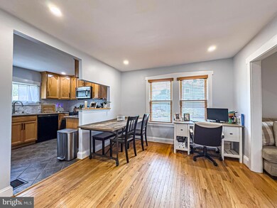 201 W 5th Ave, Runnemede, NJ 08078 - photo 4