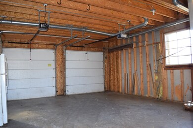 102 N Hubbard St, Algonquin, IL 60102 - photo 6