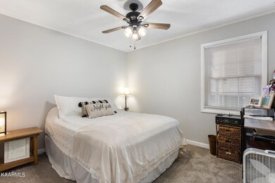 909 Cindy Dr, Cookeville, TN 38506 - photo 4