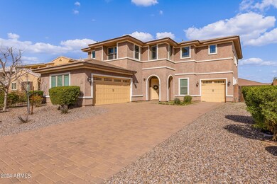2514 E Lindrick Dr-3
