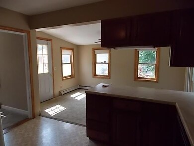 13-15 Macdougal St, Kittery, ME 03904 - photo 5
