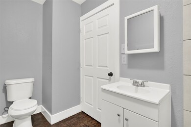 3714 Dabney St unit 7, Houston, TX 77026 - photo 7