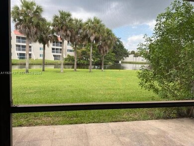 230 Lakeview Dr unit 107, Weston, FL 33326 - photo 3
