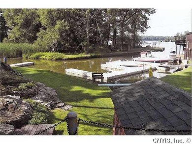 Waterfront/Dock/Pier