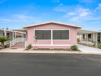 2706 W Ashlan Ave unit 111, Fresno, CA 93705 - photo 2