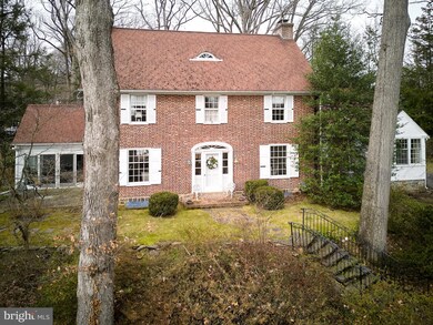 907 Eagle Rd, Wayne, PA 19087 - photo 2