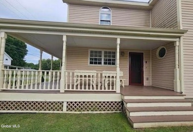 37 Perry Ln, Cambridge, NY 12816 - photo 4