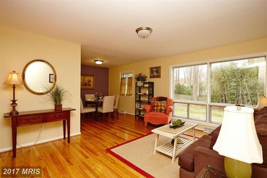 909 Lauren Ln SE, Vienna, VA 22180 - photo 6