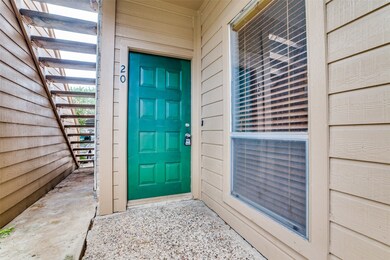 1915 Augusta Dr unit 20, Houston, TX 77057 - photo 3