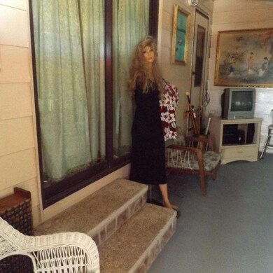 Screened Porch