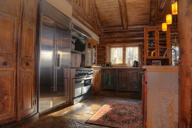 Kitchen 3