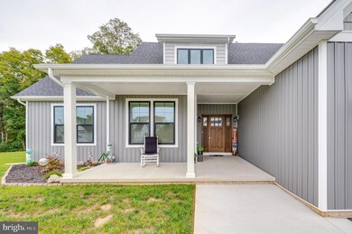 120 Moonstone Dr, Kearneysville, WV 25430 - photo 3