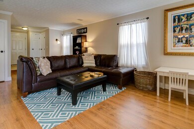 Family Room/Entry