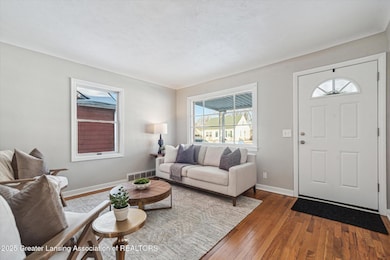 02-1205-Loraine-Ave-Lansing-MI-48910-Win