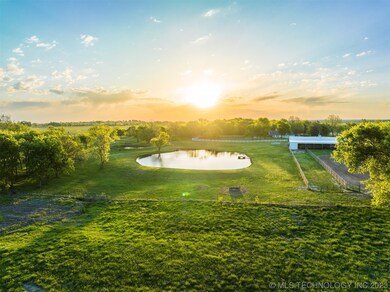 7475 Garfield Rd, Beggs, OK 74421 - photo 4