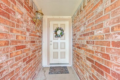 7318 Silver Star Dr, Houston, TX 77086 - photo 6