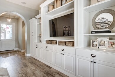 Family Room Built-Ins