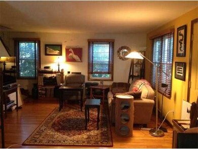 53 Hatfield St unit 3, Northampton, MA 01060 - photo 5