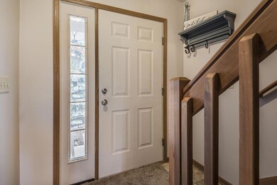 39 Fieldcrest Dr 07