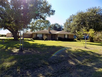 6626 Mildred Rd, Needville, TX 77461 - photo 5