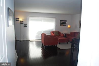 14 Valley Crossing Cir, Cockeysville, MD 21030 - photo 7