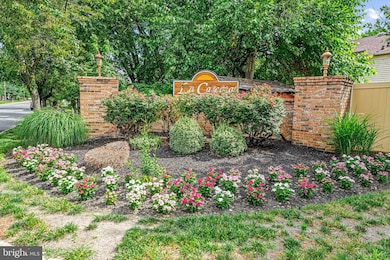 284 La Cascata, Clementon, NJ 08021 - photo 2