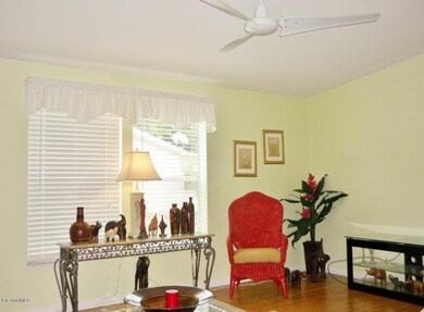 Living room 3