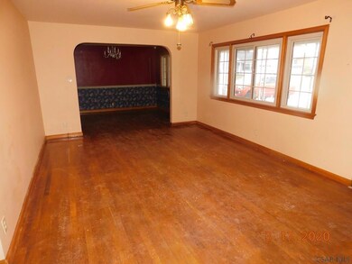 1031 Omar Dr, Johnstown, PA 15905 - photo 3