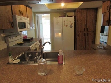 KITCHEN FROM FAMILY RM