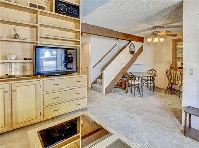 2710 W Segerstrom Ave unit D, Santa Ana, CA 92704 - photo 4